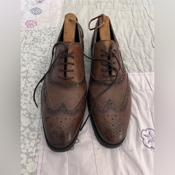 Size 10 men’s dress shoes from To Boot New York. Only worn a few times. Brown. - Picture 1 of 2